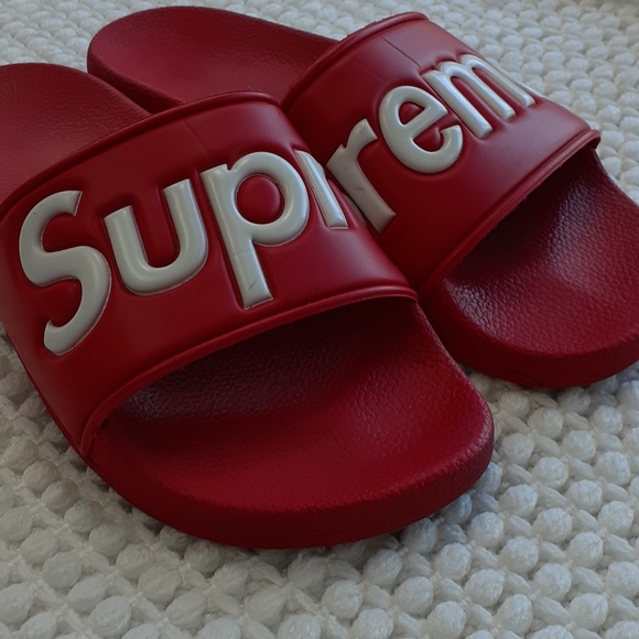 supreme mens slides